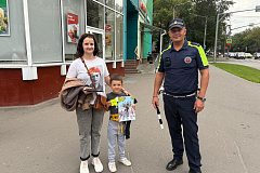 На территории Юго-Восточного округа города Москвы госавтоинспекторы провели профилактическую акцию «Маленький пешеход»